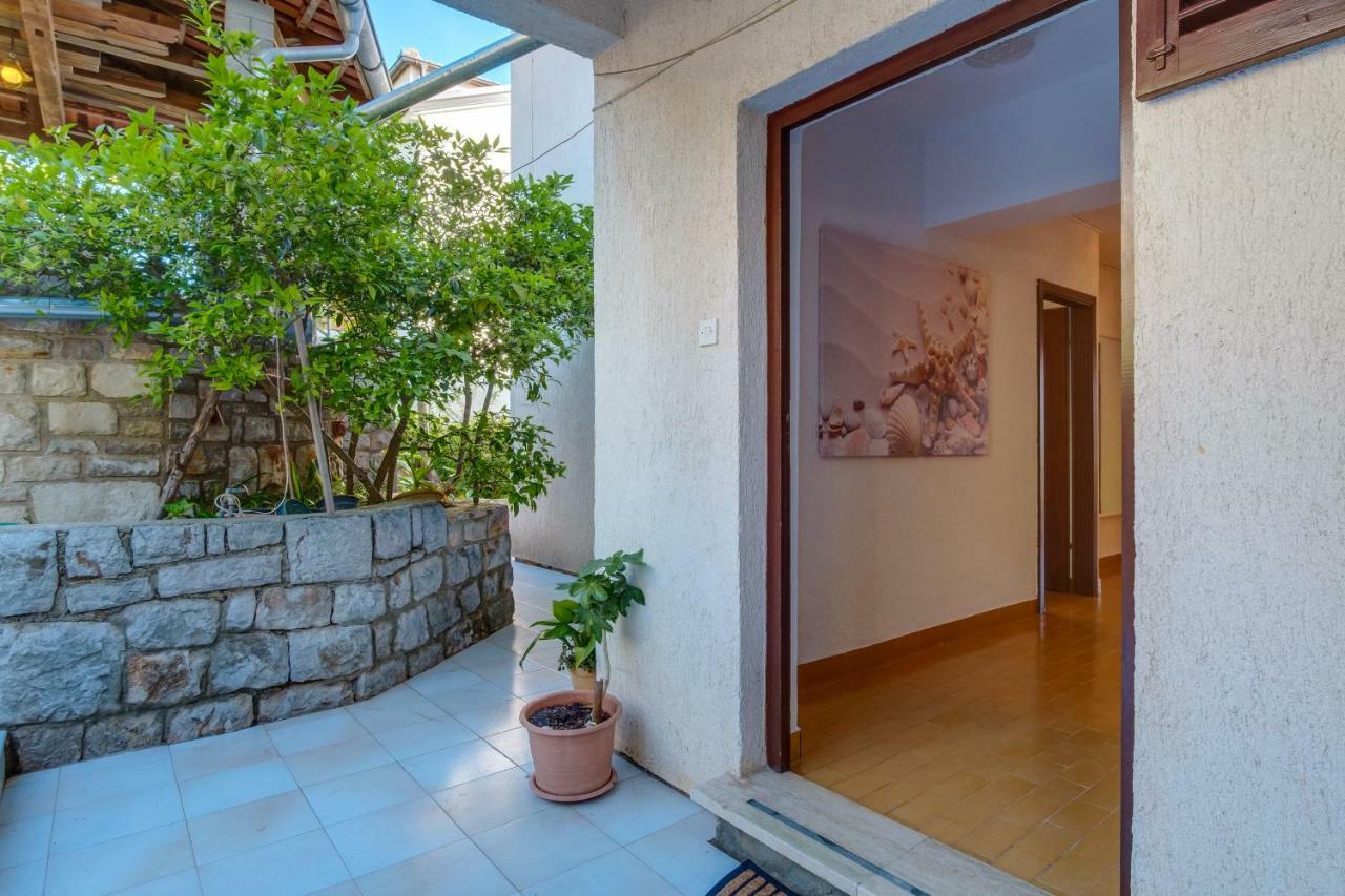 Apartmani Maris Mali Lošinj Exterior foto