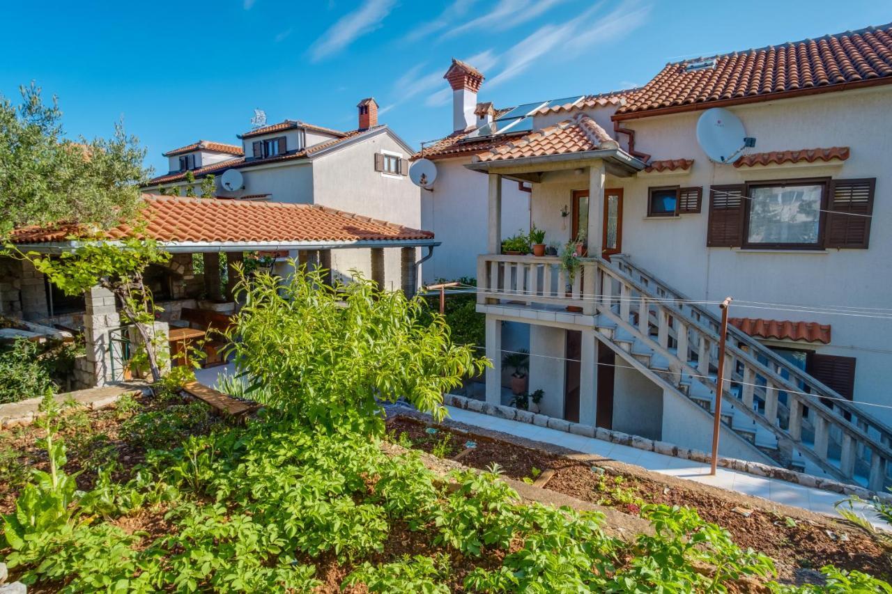 Apartmani Maris Mali Lošinj Exterior foto